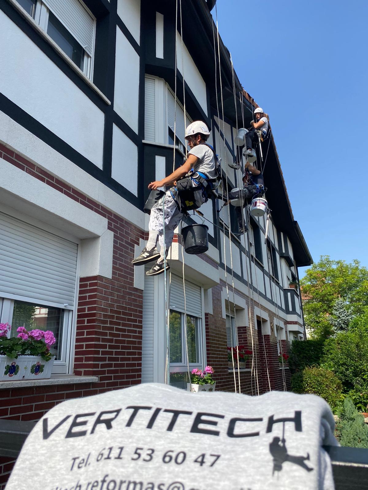 Rehabilitación de fachada en edificio